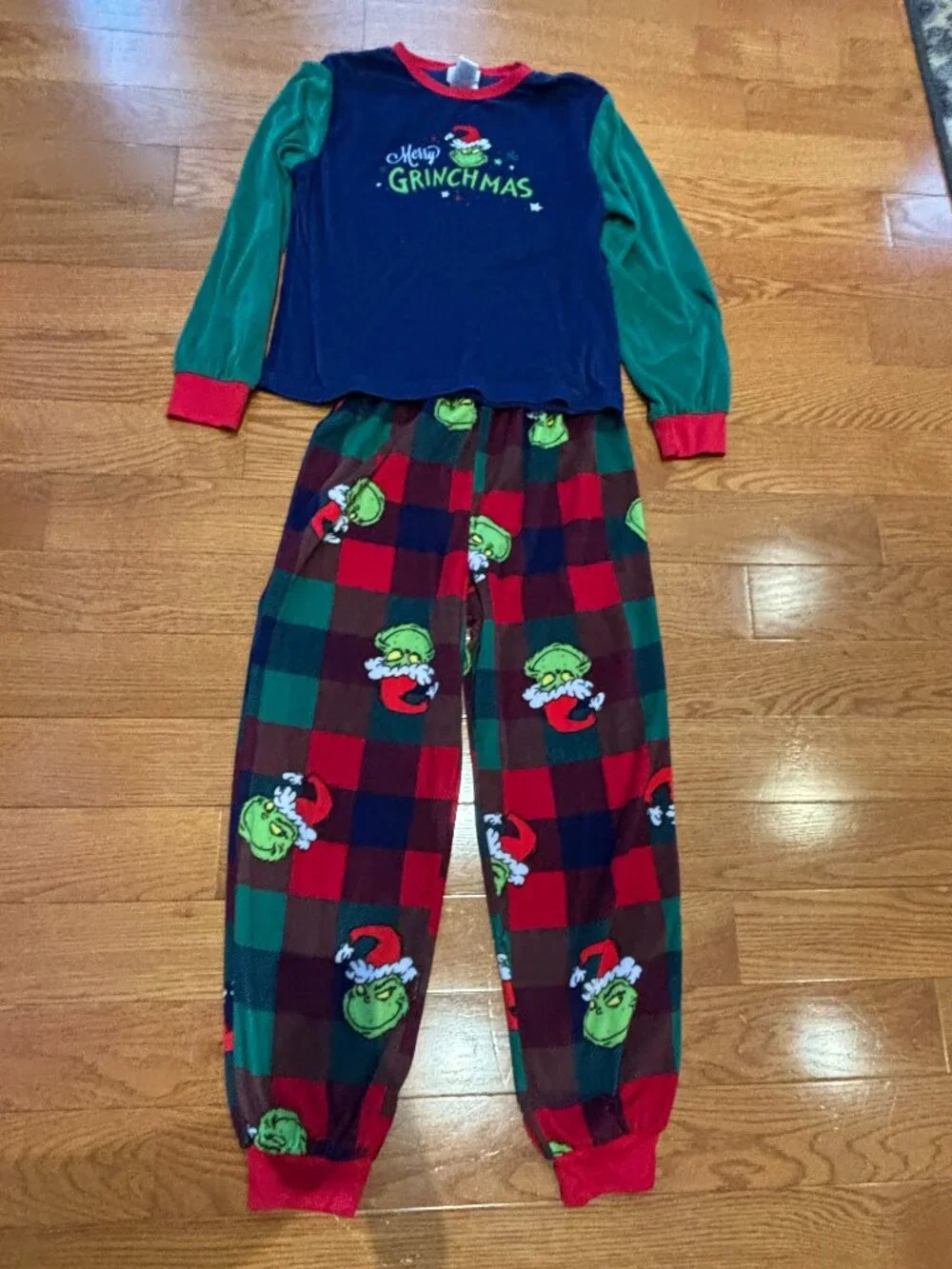 Merry Grinchmas PJ set
